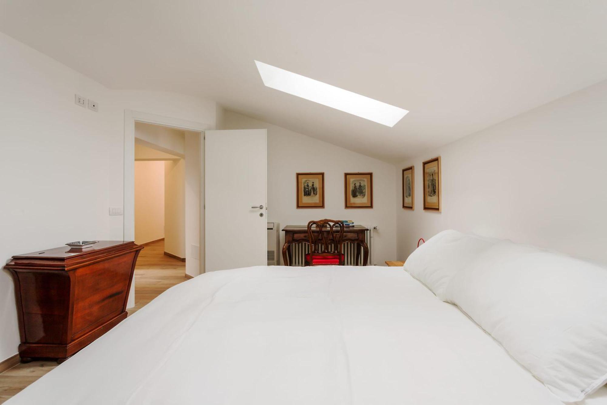 Ferienwohnung Amazing Flat With Big Terrace And Private Car Park Verona Exterior foto